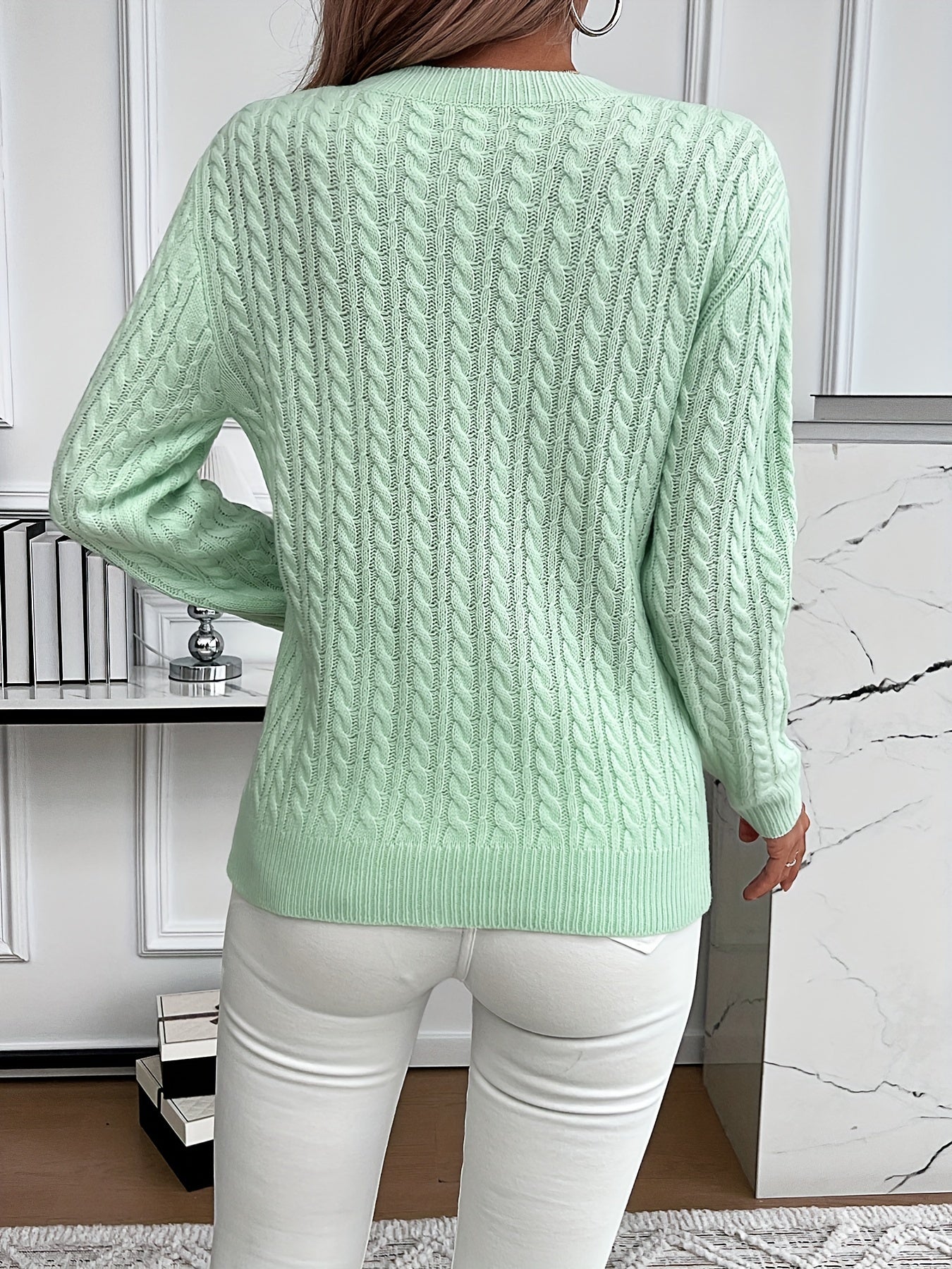 Emma™ Classic CableRound Knit