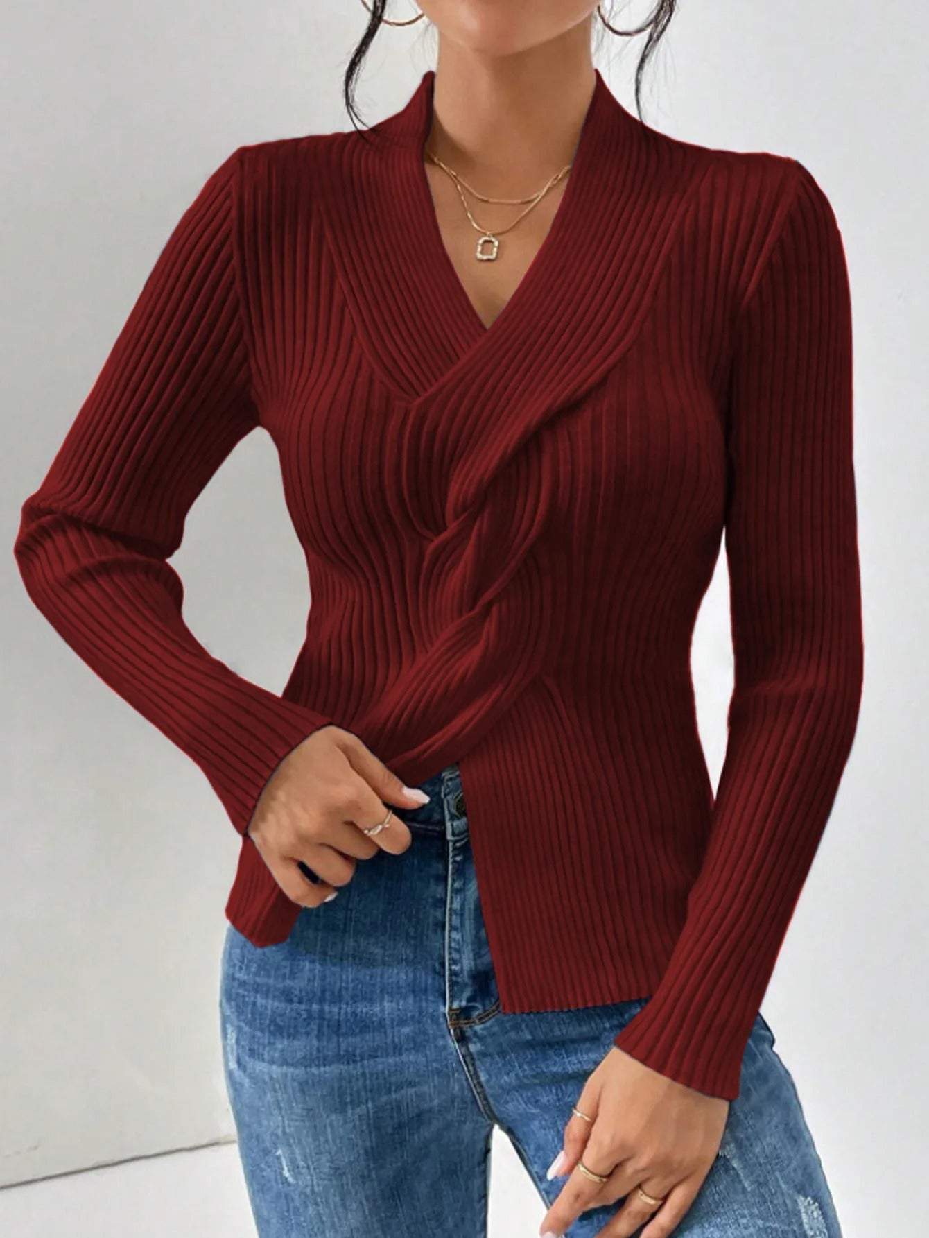 Romy™ | Hand-knitted V-neck jumper